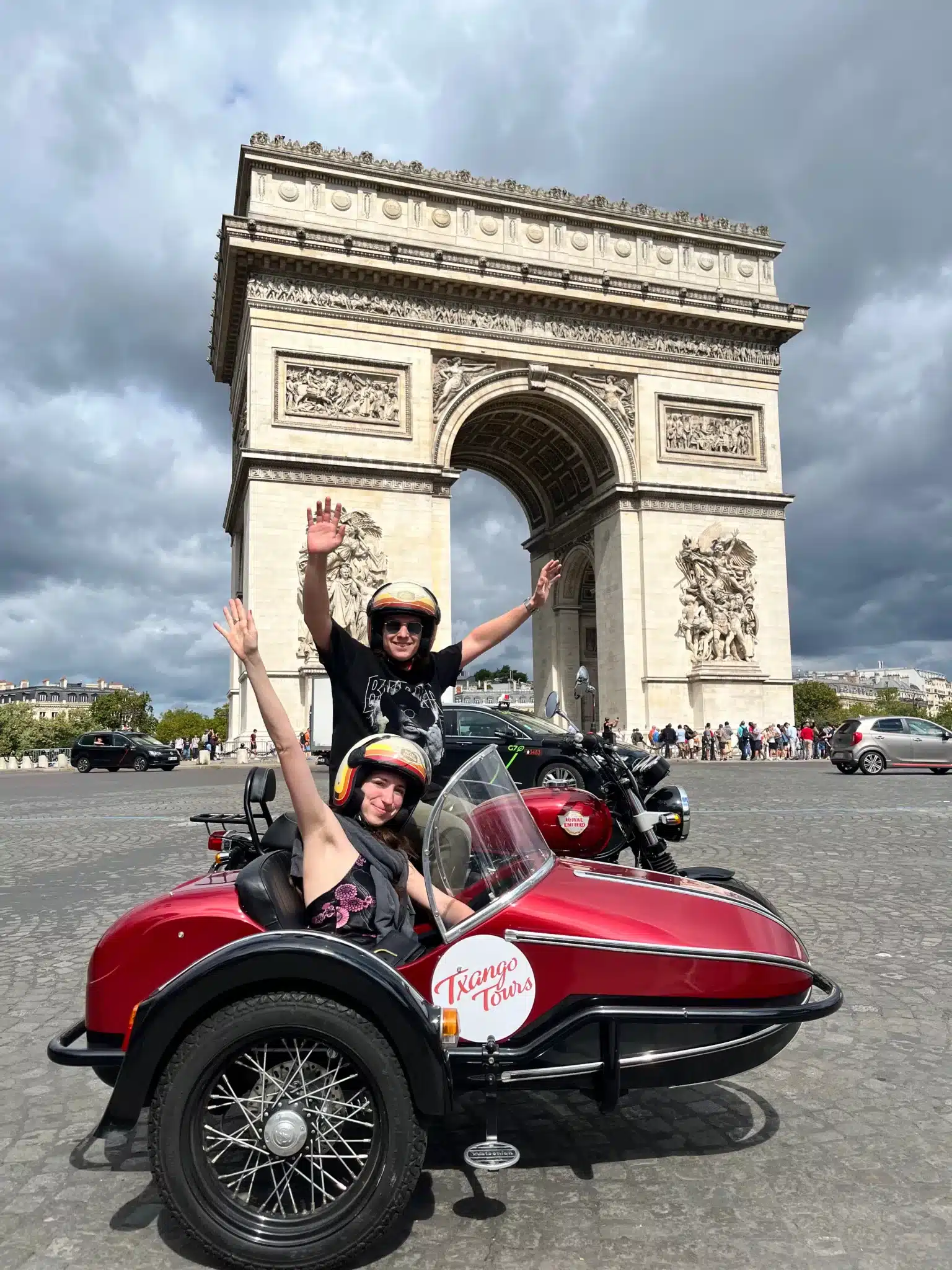 Learn more about our Paris Monuments Sidecar Tour